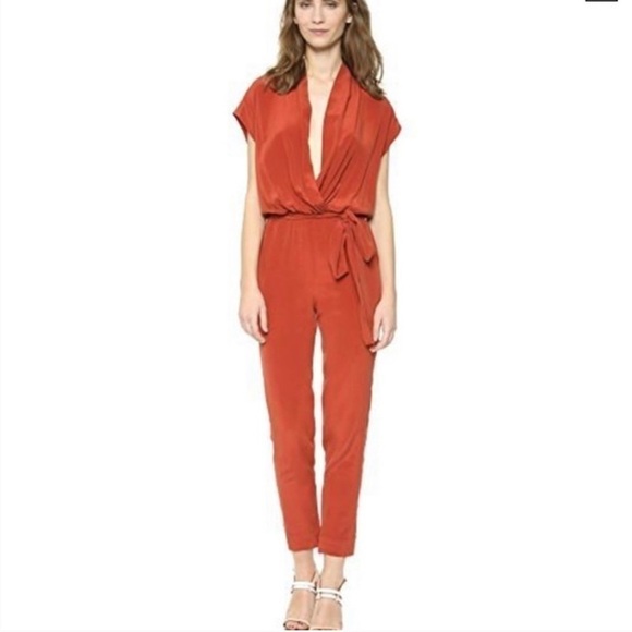 L’Agence Red deep v neck waist tie Zip Ankle - Picture 2 of 7